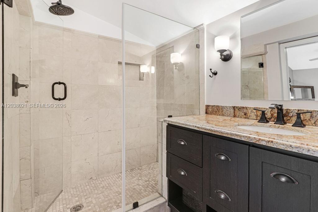 111 Southwest 29th Road, Unit 111 Miami, FL 33129 - Photo 12 of 12