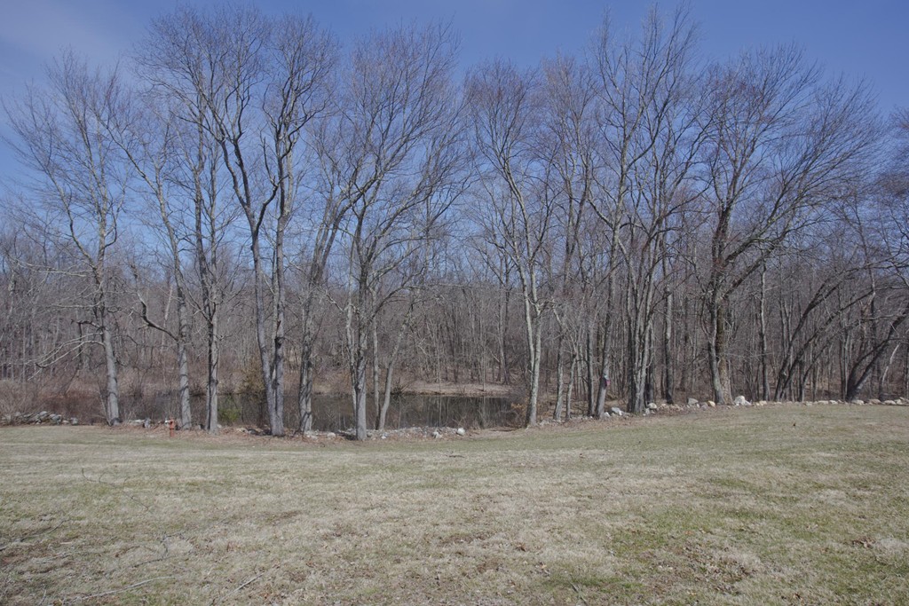 625 Montgomery Road Westfield, MA 01085 - Photo 24 of 24 Gallery Image 24