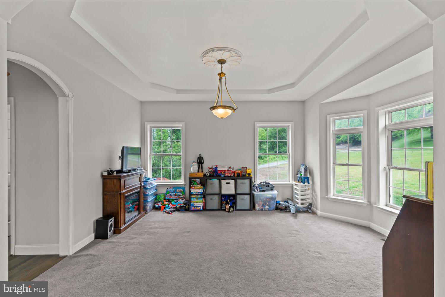204 Tulip Hill Road Temple, PA 19560 - Photo 10 of 66 Gallery Image 10