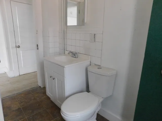 $279,000 | 15 Western Promenade, Auburn, ME 04210