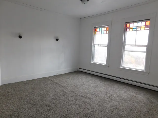 $279,000 | 15 Western Promenade, Auburn, ME 04210