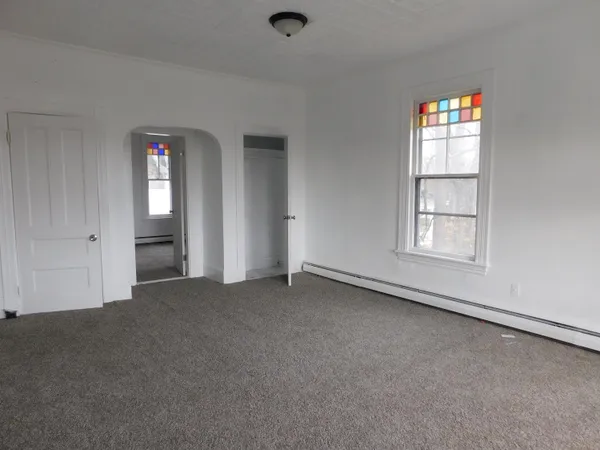 $279,000 | 15 Western Promenade, Auburn, ME 04210