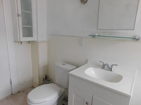 $279,000 | 15 Western Promenade, Auburn, ME 04210