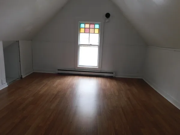 $279,000 | 15 Western Promenade, Auburn, ME 04210