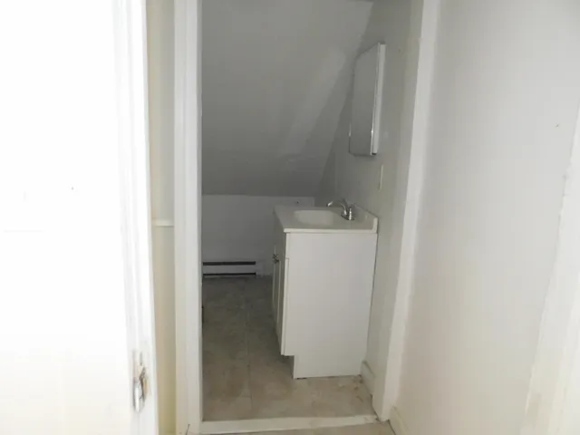 $279,000 | 15 Western Promenade, Auburn, ME 04210