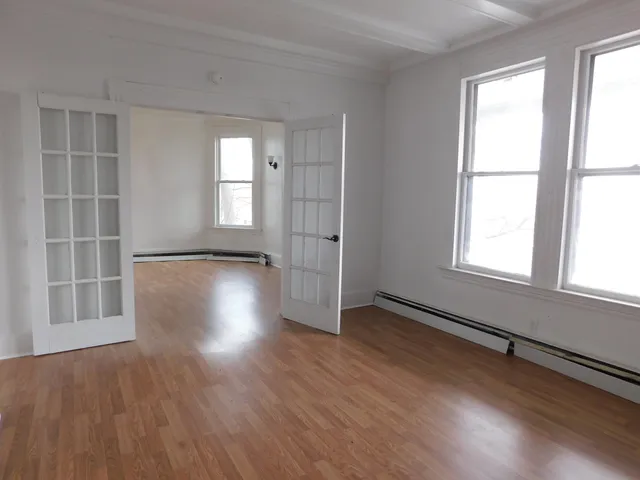 $279,000 | 15 Western Promenade, Auburn, ME 04210