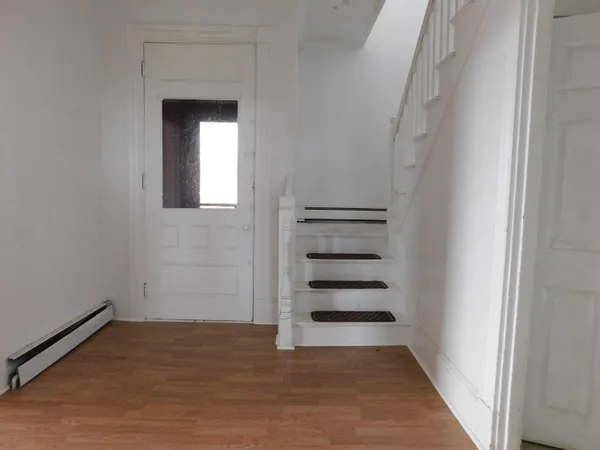 $279,000 | 15 Western Promenade, Auburn, ME 04210