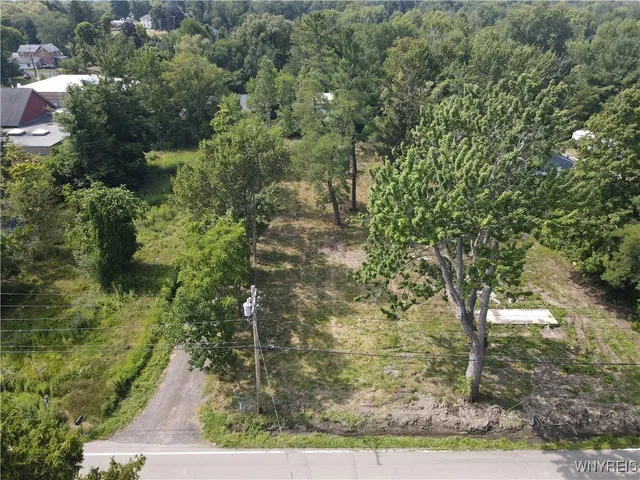 $59,000 | 1993 South Creek Road, Evans, NY 14047