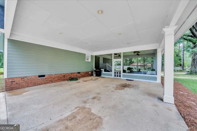 a view of outdoor space and porch