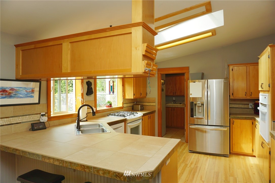 544 Manley Road Bellingham, WA 98229 - Photo 12 of 25 Gallery Image 12