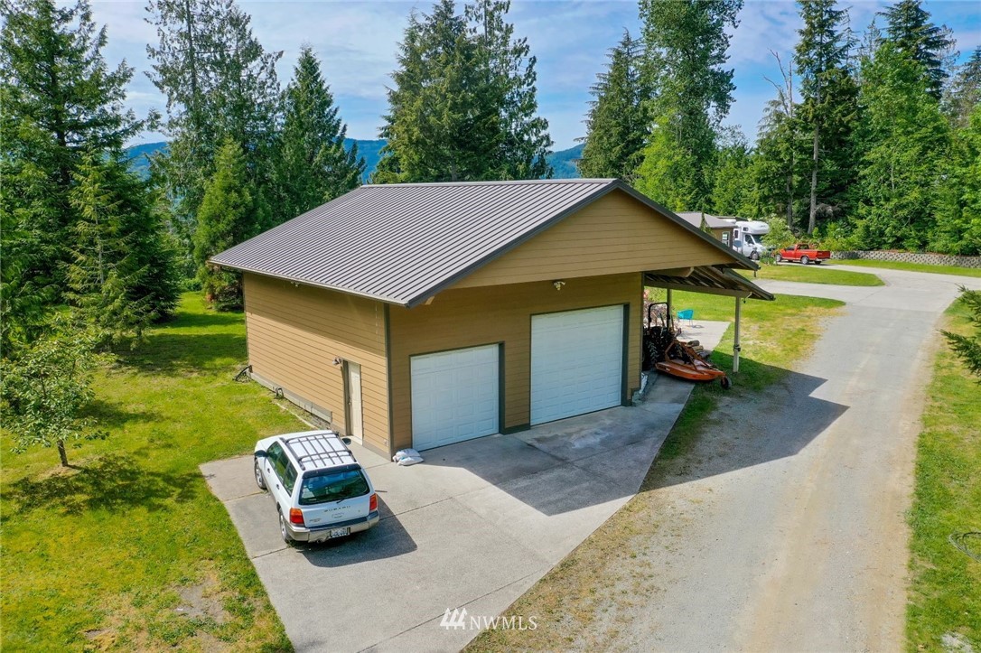 544 Manley Road Bellingham, WA 98229 - Photo 4 of 25 Gallery Image 4