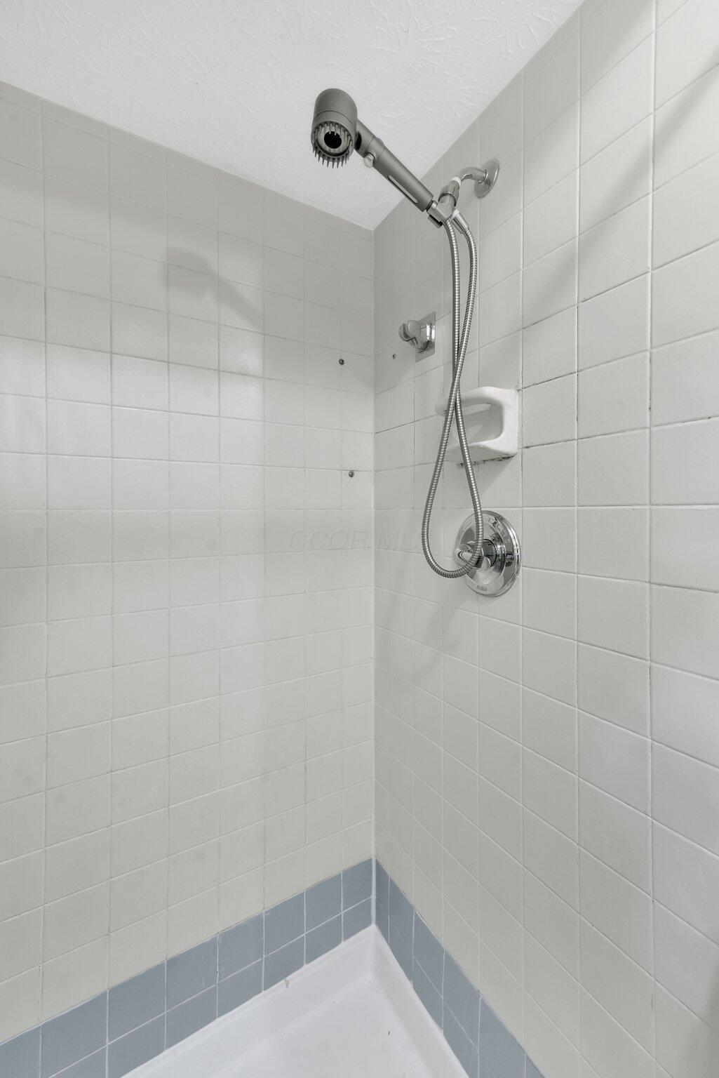 883 McNaughten Road Columbus, OH 43213 - Photo 25 of 50 62-web-or-mls-883-mcnaughten-rd