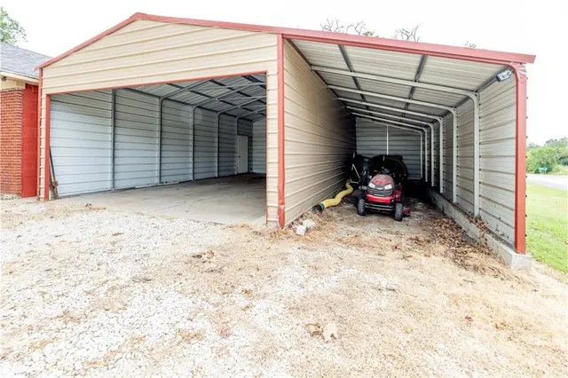 $189,000 | 3921 Cr 4825 N/a Independence Ks 67301 N/a, Independence, KS 67301