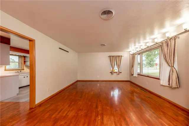 $189,000 | 3921 Cr 4825 N/a Independence Ks 67301 N/a, Independence, KS 67301