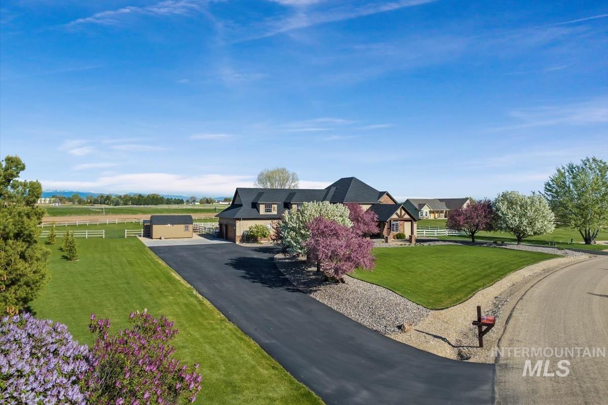 26348 Pheasant Landing Street Middleton, ID 83644 - Photo 3 of 50