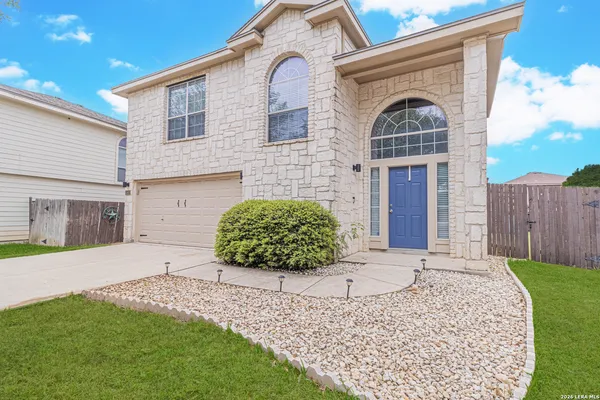$1,800 | 10322 Filly Valley, San Antonio, TX 78254
