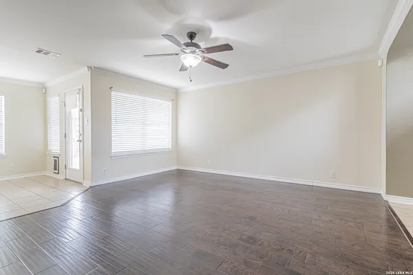 $1,800 | 10322 Filly Valley, San Antonio, TX 78254