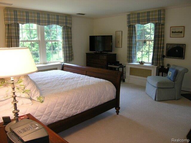 85 Touraine Road Grosse Pointe, MI 48236 - Photo 12 of 22 Master Bedroom