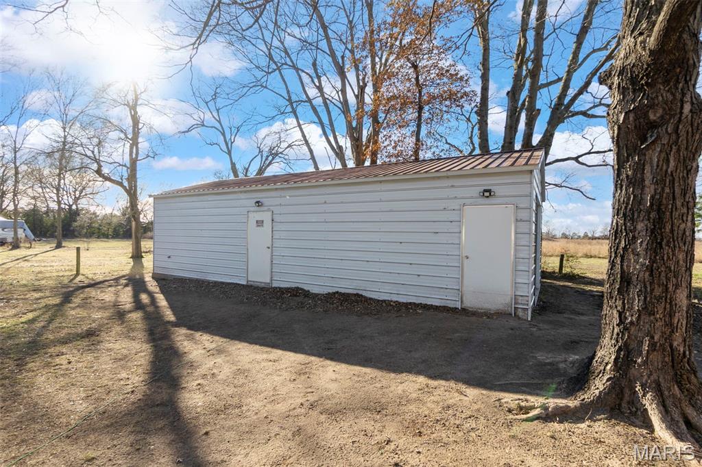 428 Mandeville Morley, MO 63771 - Photo 18 of 25