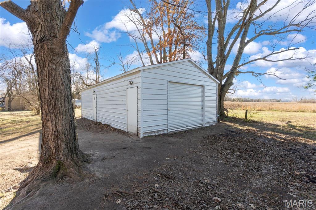 428 Mandeville Morley, MO 63771 - Photo 19 of 25