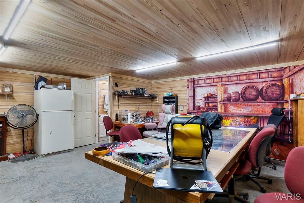 428 Mandeville Morley, MO 63771 - Photo 24 of 25