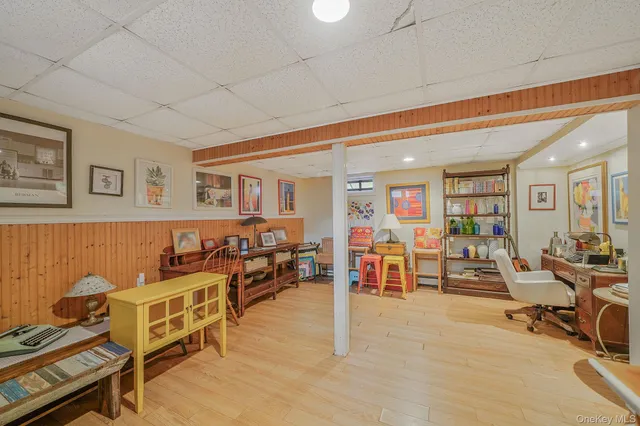 $525,000 | 156 Clinton Avenue, East Patchogue, NY 11772