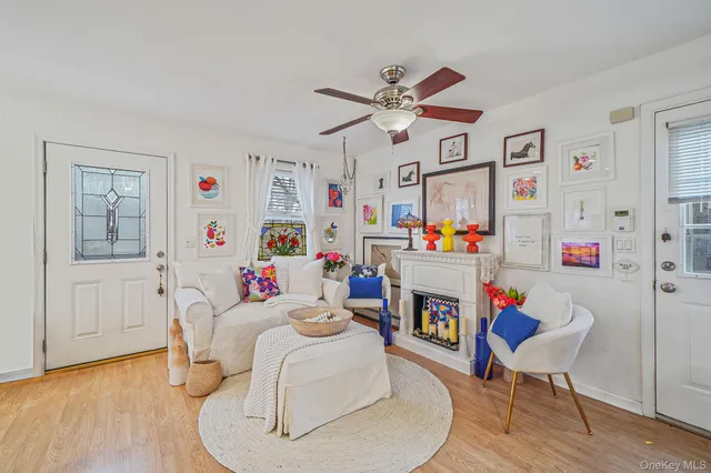 $525,000 | 156 Clinton Avenue, East Patchogue, NY 11772