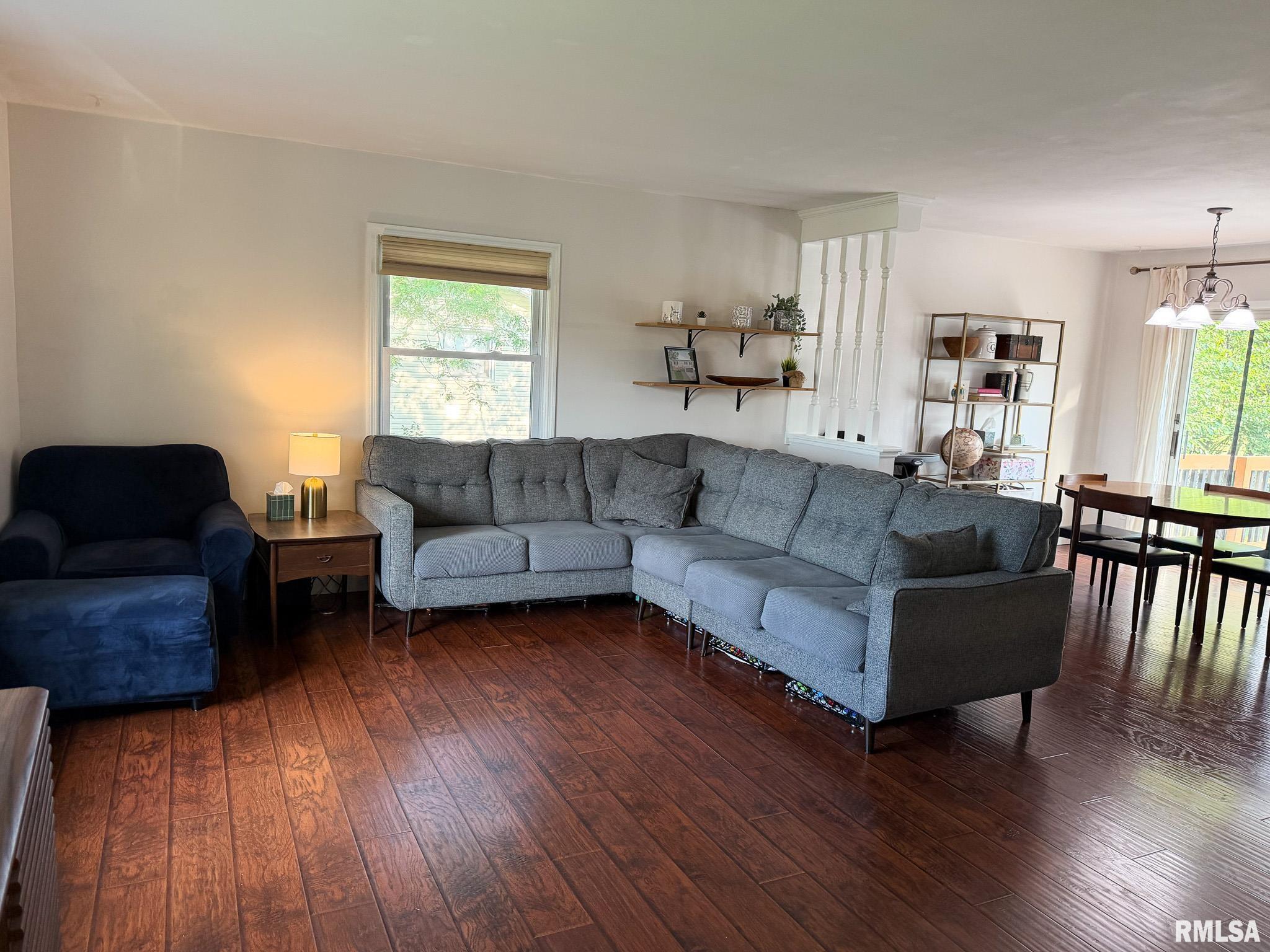 906 Lake Road Eureka, IL 61530 - Photo 7 of 45 Gallery Image 7
