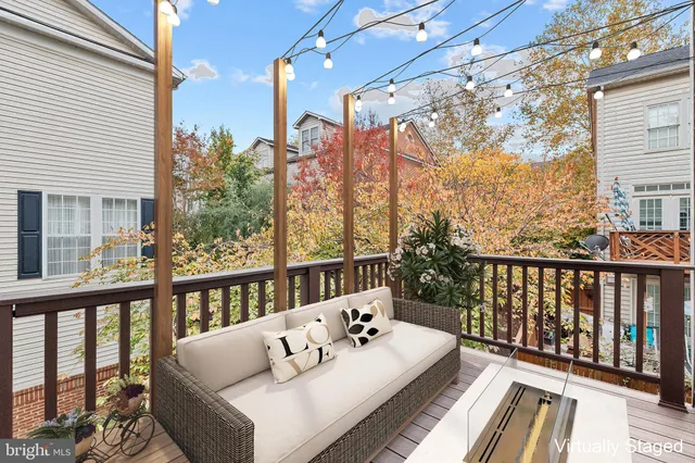 $4,250 | 5120 Grimm Drive, Alexandria, VA 22304