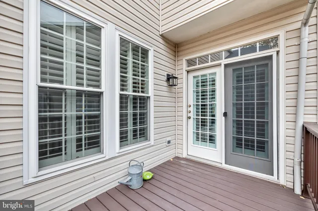 $4,250 | 5120 Grimm Drive, Alexandria, VA 22304