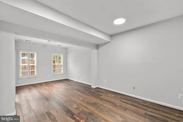 $4,250 | 5120 Grimm Drive, Alexandria, VA 22304