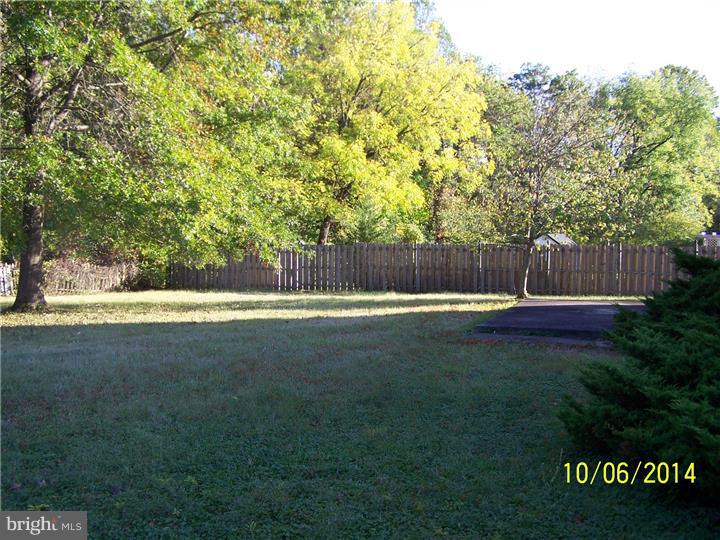 1142 Plowshare Road Blue Bell, PA 19422 - Photo 2 of 25 Gallery Image 2