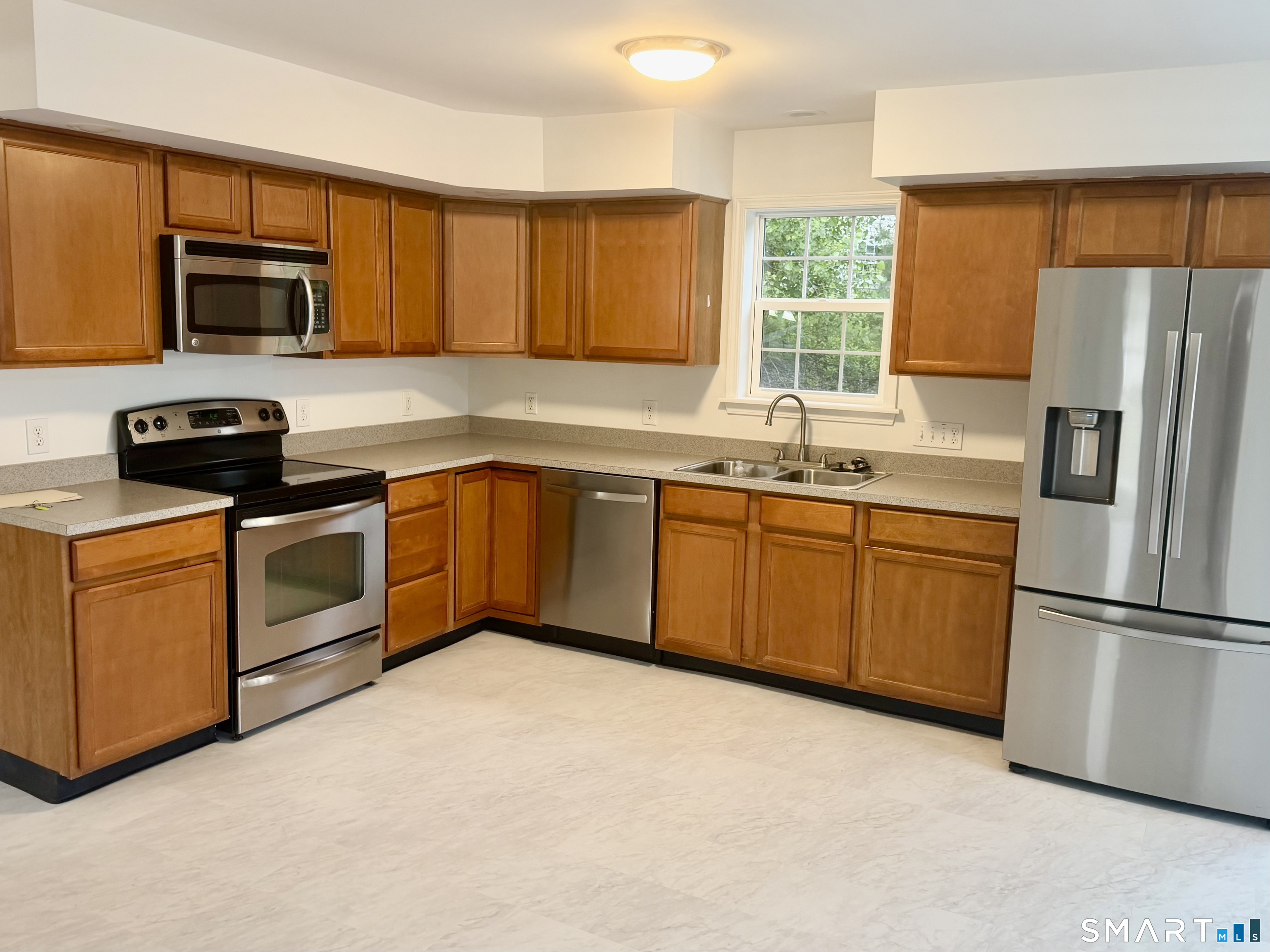 17 Sterling Ridge Lane, Unit 17 Sterling, CT 06377 - Photo 5 of 16