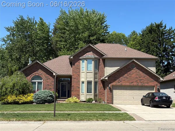 $499,990 | 49033 Deerfield Park, Macomb, MI 48044