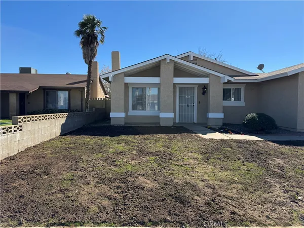 $430,000 | 2906 Casamia Avenue, Palmdale, CA 93550