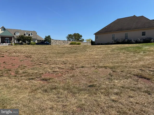 $139,900 | 8 North Chamberlain Court, Gettysburg, PA 17325