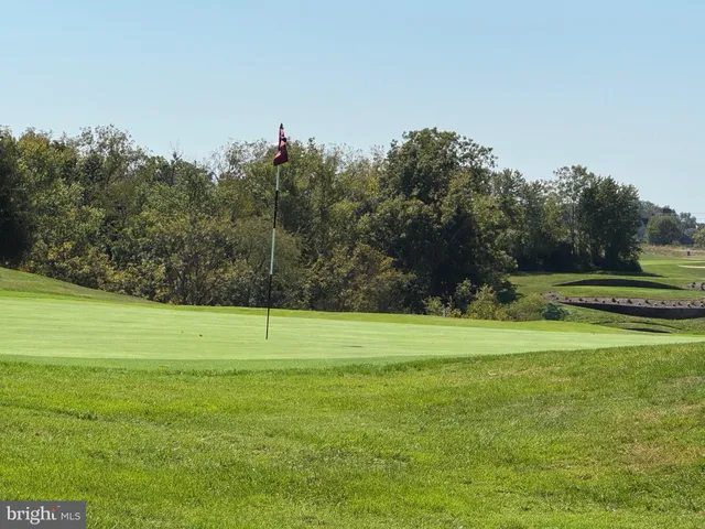 $139,900 | 8 North Chamberlain Court, Gettysburg, PA 17325