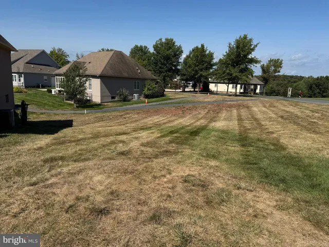 $139,900 | 8 North Chamberlain Court, Gettysburg, PA 17325