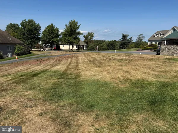 $139,900 | 8 North Chamberlain Court, Gettysburg, PA 17325