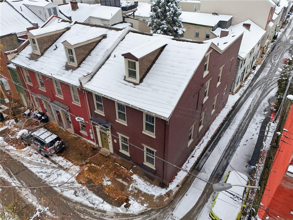 1311 Breed Street Pittsburgh, PA 15203 - Photo 38 of 44 a view of a house with a balcony
