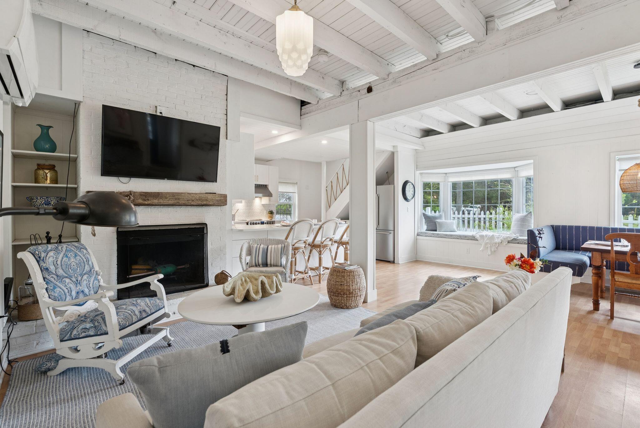 17 Sea Road Kennebunk, ME 04043 - Photo 8 of 34 27_DSC01253