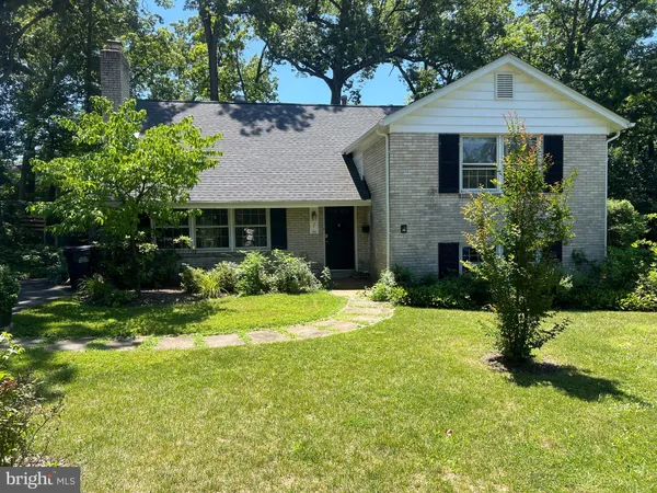 $550,000 | 7 Olivewood Court, Greenbelt, MD 20770