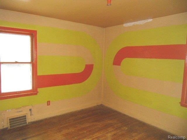 8680 Burt Road Detroit, MI 48228 - Photo 8 of 11 261-784286-bedroom1.JPG