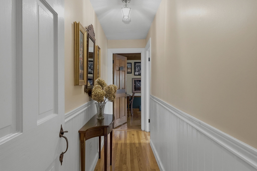 41 Brook Street Wakefield, MA 01880 - Photo 24 of 42 Gallery Image 24