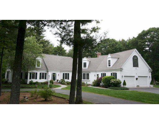 51 Wagon Road Walpole, MA 02081 - Photo 1 of 5 Gallery Image 1