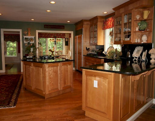 51 Wagon Road Walpole, MA 02081 - Photo 2 of 5 Gallery Image 2
