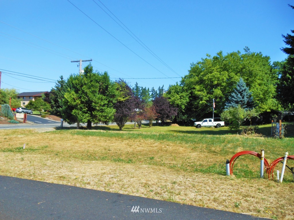 3098 Pine Road Northeast Bremerton, WA 98310 - Photo 20 of 20 Gallery Image 20