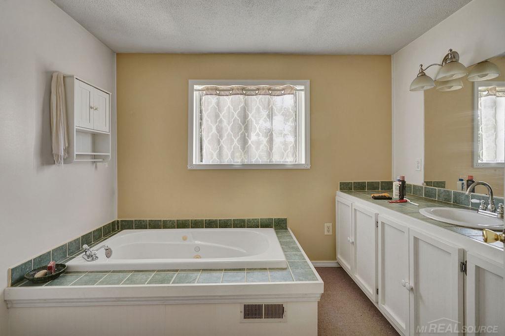 13069 Bryce Road Emmett, MI 48022 - Photo 25 of 42 50219477-a56d227c-ecbd-4e86-ae39-d6e66d9cac3d.JPG