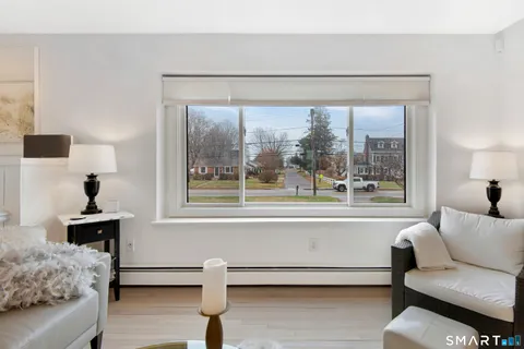 $1,140,000 | 17 College Street, Old Saybrook, CT 06475