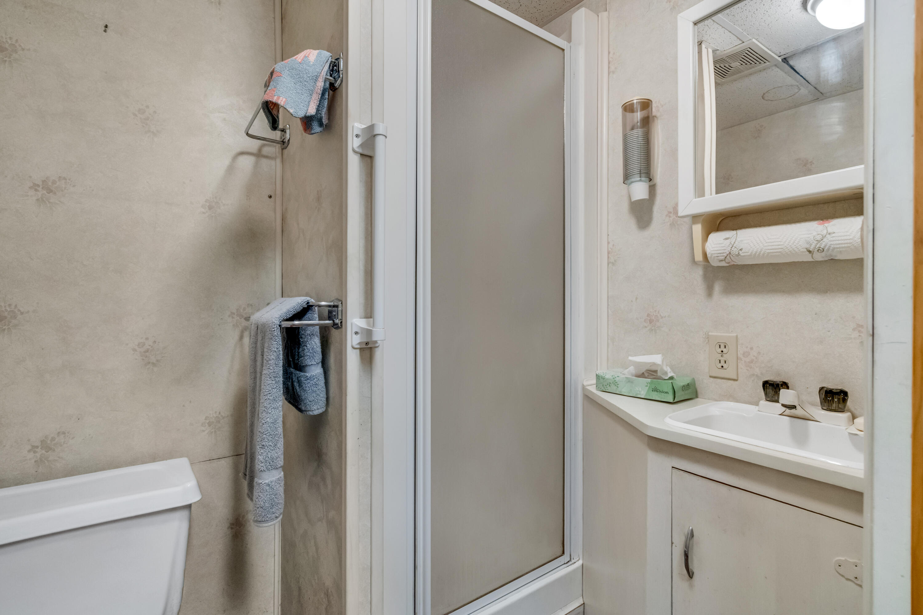34 Highland Road Standish, ME 04084 - Photo 12 of 67 Bathroom 2